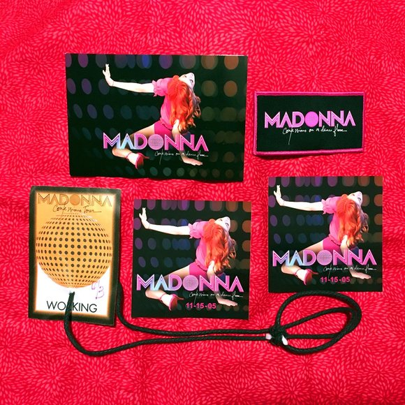 Madonna Confessions Tour Crew Backstage Pass - Picture 4 of 8